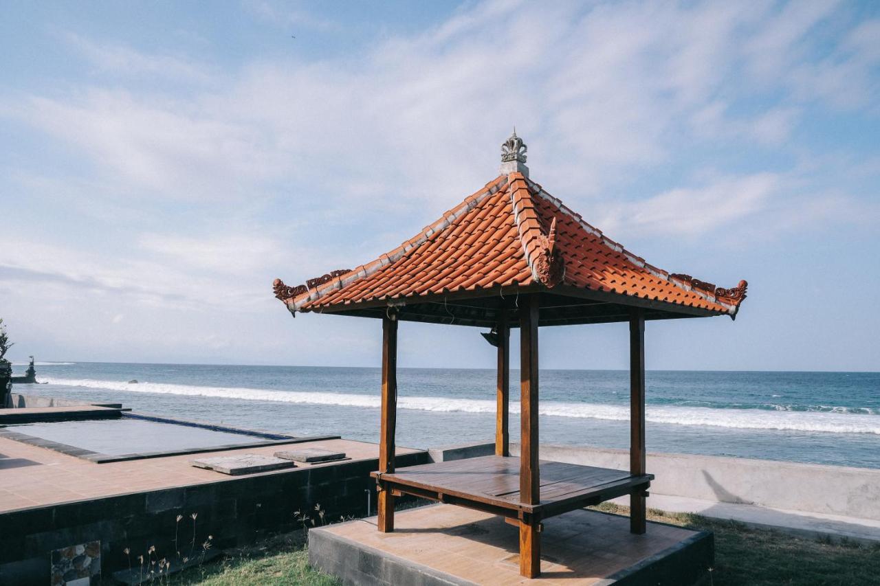 Cave Beach Bungalow Semaya Exteriér fotografie